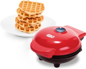 DASH Mini Heart Waffle Maker (Red)