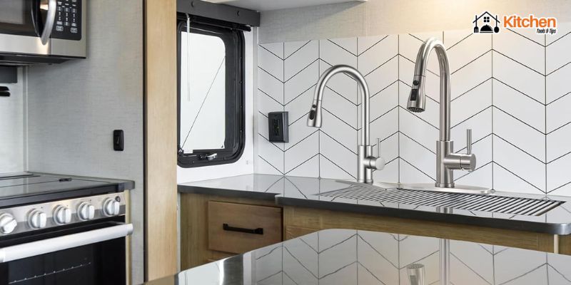 Best Kitchen Faucets Under $100