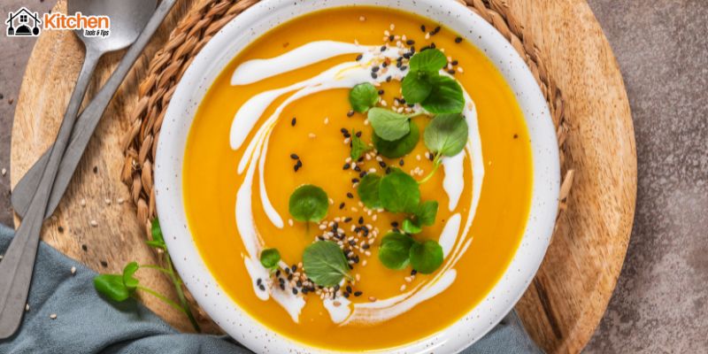 How to Make Creamy Vegetable Soup