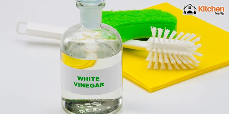 How to Remove Odor from Plastic Bottles