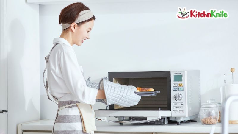 How to Use a Microwave Oven Efficiently
