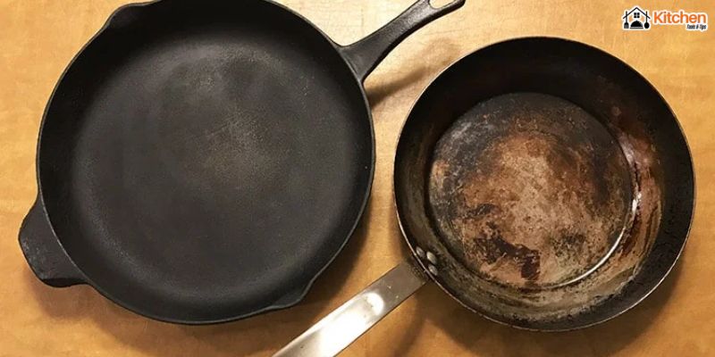 Cast Iron vs Carbon Steel Skillet