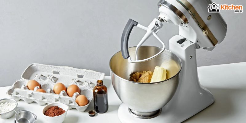 How to Use a Stand Mixer for Baking