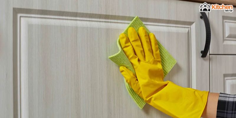 How to Remove Sticky Grease